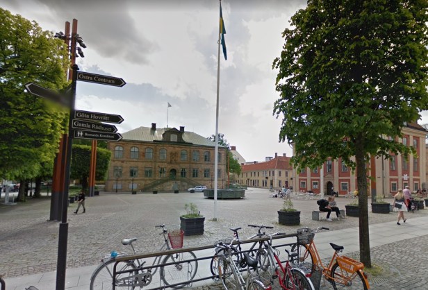 Falköping - Hovrättstorget_Google Maps 2017