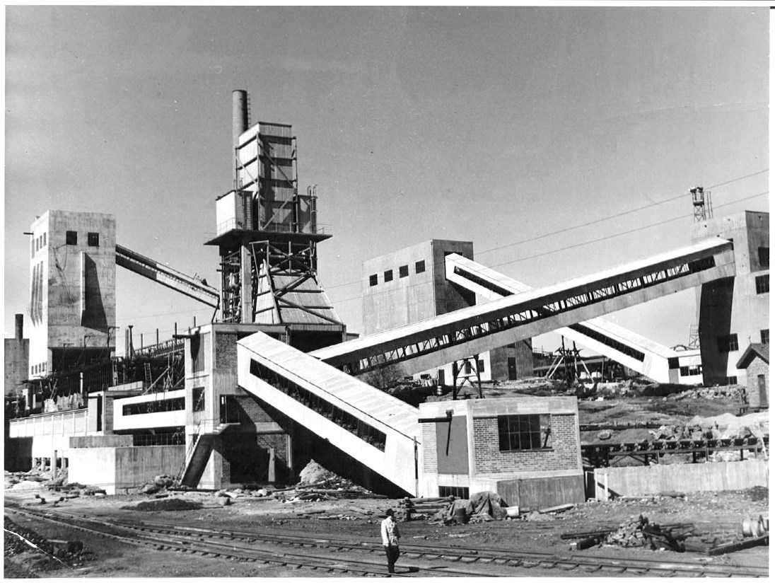 Oxelösunds Järnverk och Glasbruk - Koksverket sett från OJs hamn 1950tal