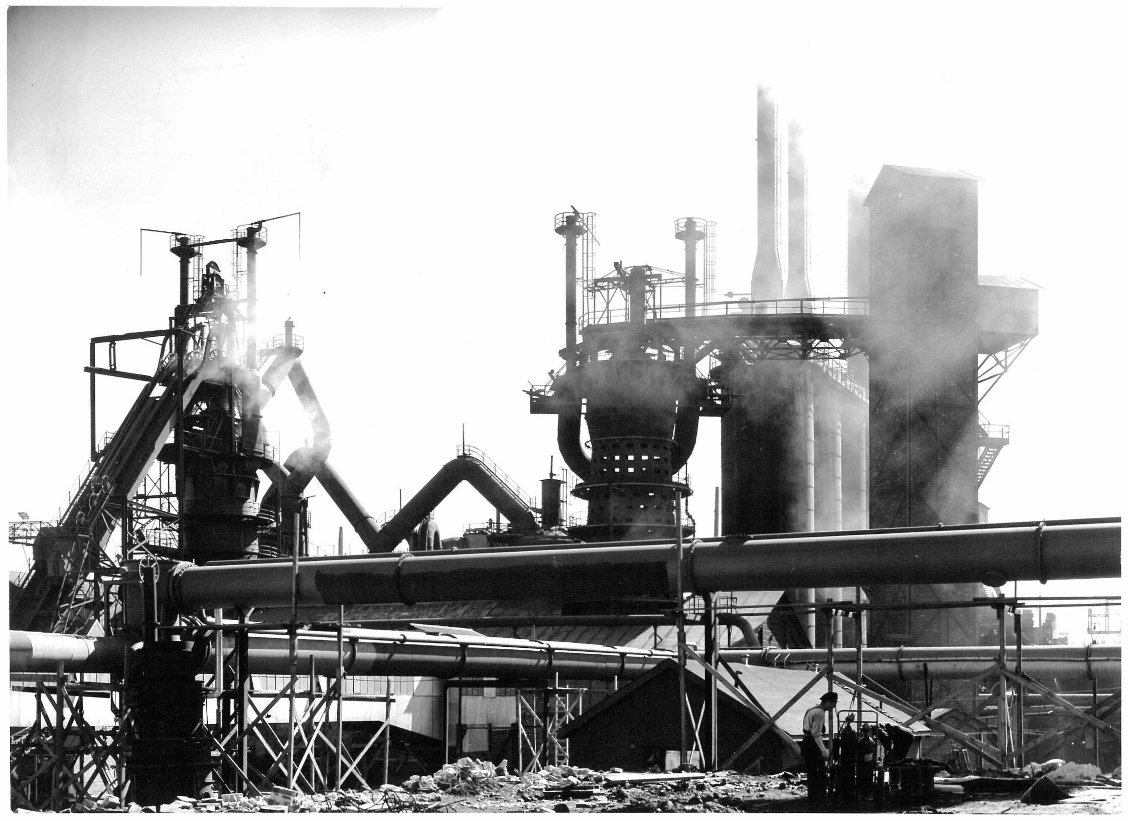 Oxelösunds Järnverk och Glasbruk - Masugn 2 och 1 från Koksverkshållet